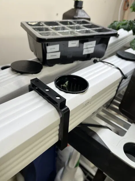 Kẹp Ống Cho Thủy Canh - Image 1