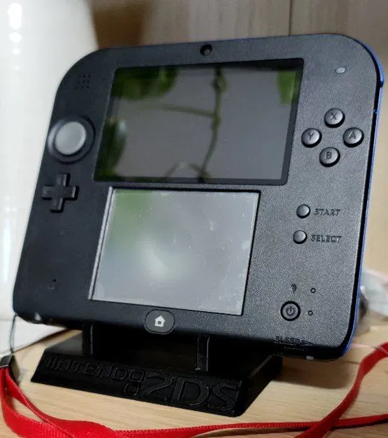 Đế Máy Nintendo 2DS - Image 1