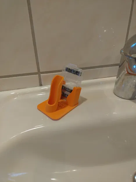 Giá đỡ cho dao cạo và lưỡi dao dự phòng - Image 1