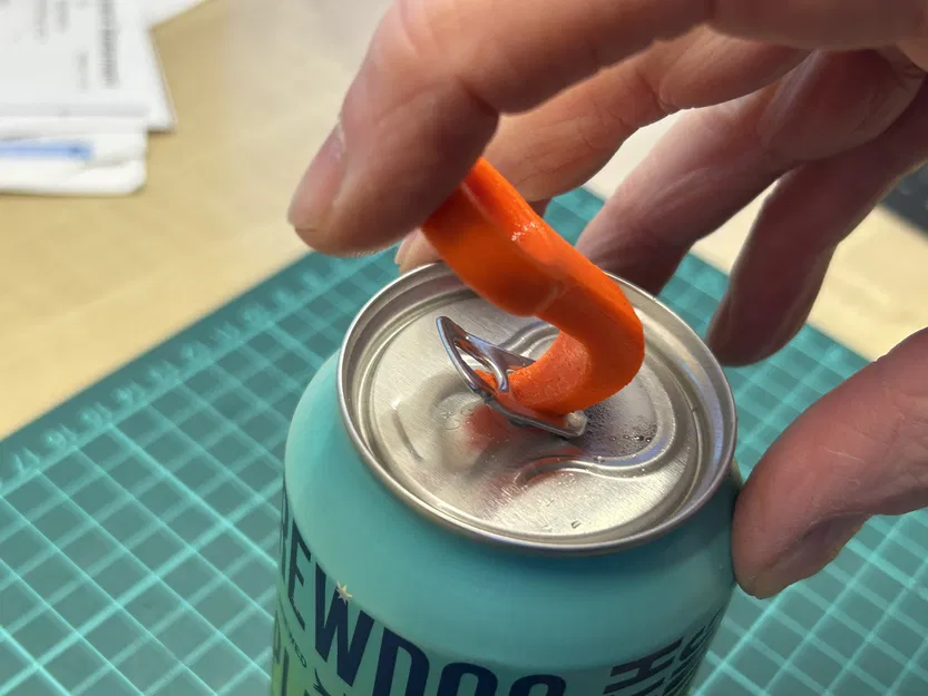 Dụng Cụ Mở Nắp Khoen Lon Nước Giải Khát - Image 2