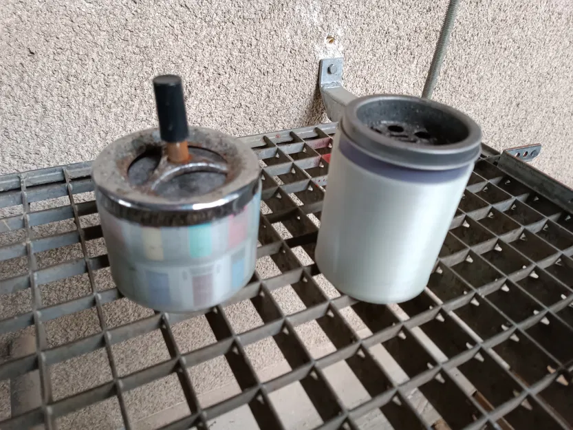 Ốp Gạt Tàn Sáng Trong Đêm - Image 2