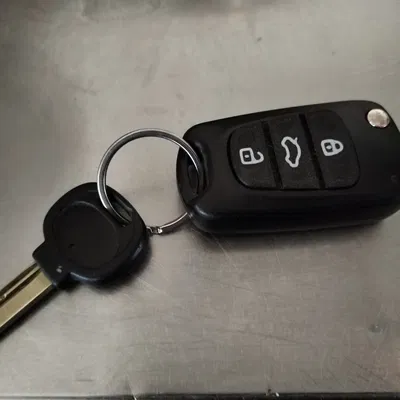 Vỏ chìa khóa xe KIA thay thế, nút có biểu tượng