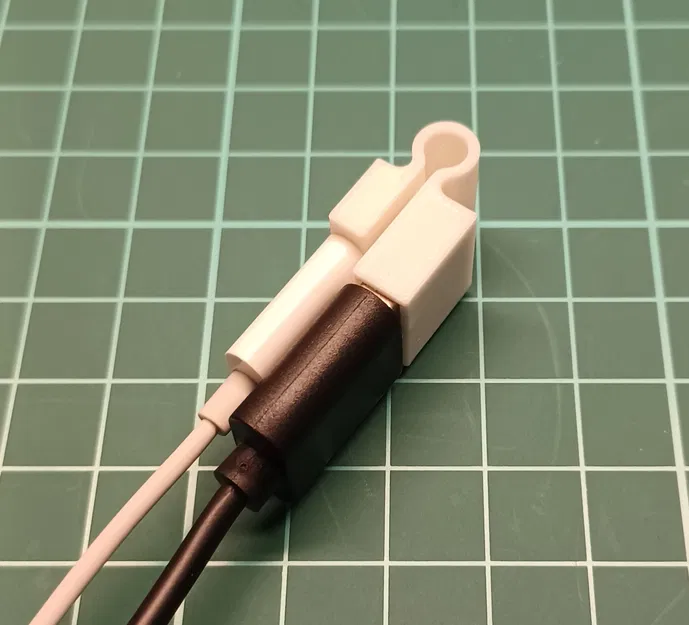 Nắp Cổng USB 2 trong 1 (Type A và Type C) - Image 1