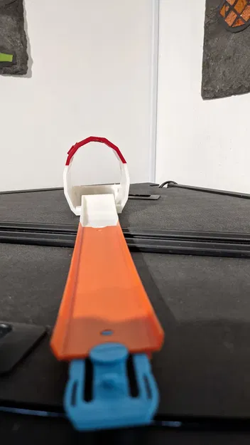 Đường hầm Hotwheels có nhảy - Image 2