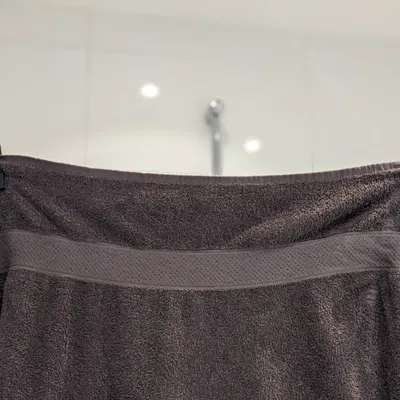 Kẹp Treo Khăn Tắm Lên Kính Vòi Sen