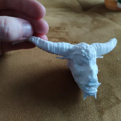 Tượng Đầu Quái Vật Rajang Săn Quái