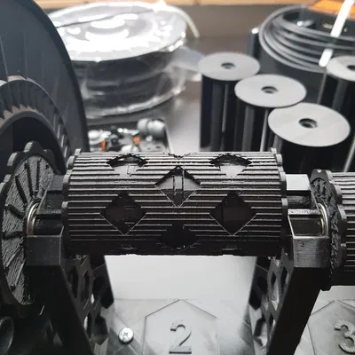 Giá Đỡ Cuộn Dây Tự Động Tua Lại Tích Hợp Cho Vỏ Máy Prusa V2