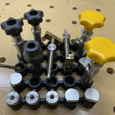 Hộp Đựng Chốt Bàn (Bench Dog Organizer)