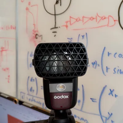 Godox v860iii flash đính kèm