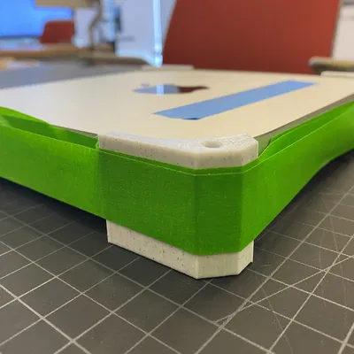 Giá đỡ dưới bàn cho Mac Mini 2021