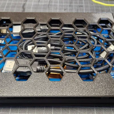 Hộp đựng kiêm đế cho màn hình HDMI 7inch