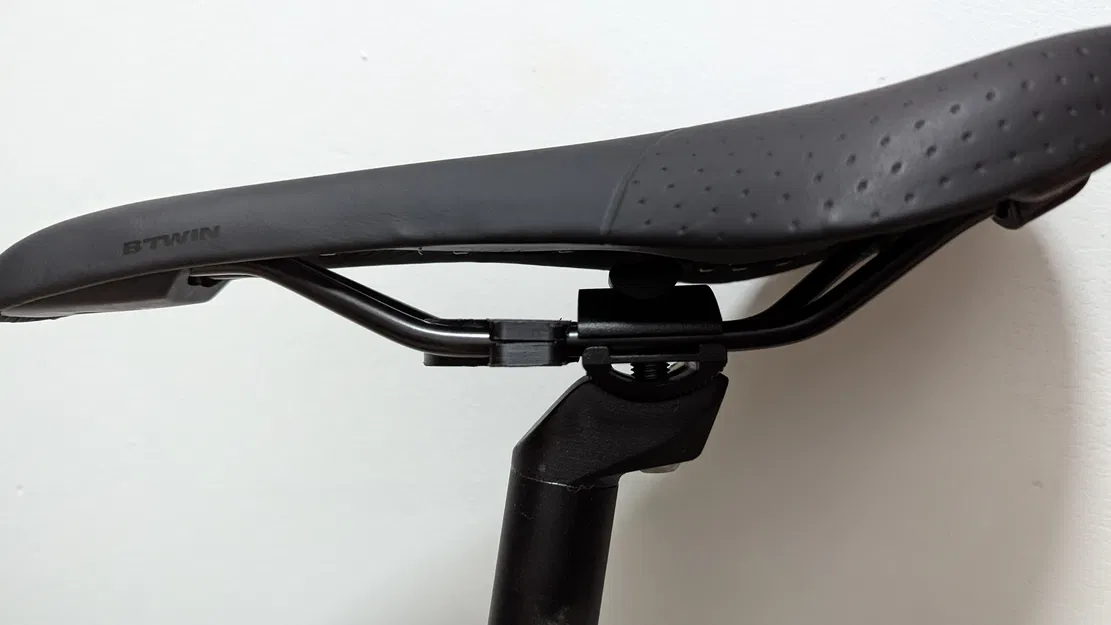 Giá đỡ Airtag gắn xe đạp dùng ốc M3 - Image 5