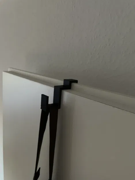 Móc Treo Ngược / Haken - Image 1