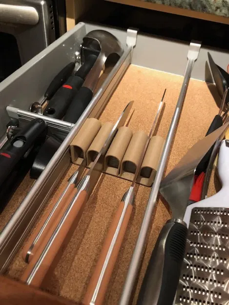 Kệ Dao Kéo Gắn Ngăn Kéo - Image 1