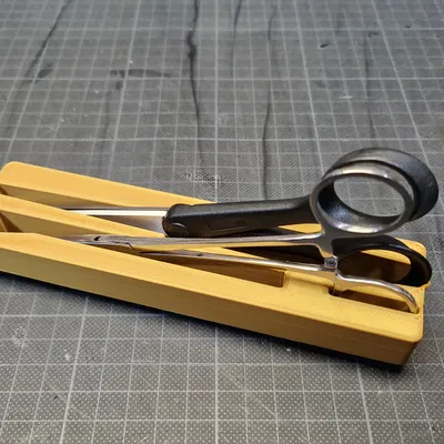 Hộp lưu trữ Gridfinity cho kẹp và kéo