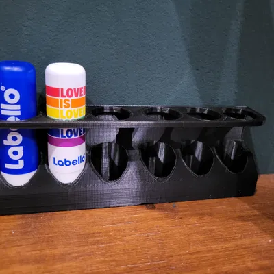 Kệ Đựng Son Dưỡng Môi /- Đứng