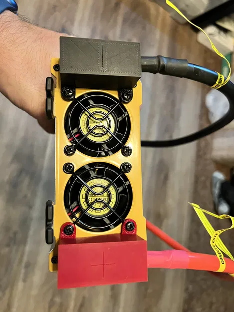 Chụp Ống Dây Cho Máy Biến Tần EverStart Maxx 1500W - Image 3