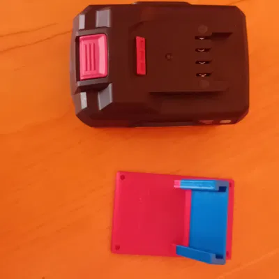 Kệ Pin Treo Tường Parkside