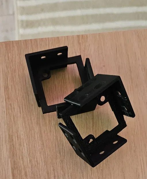 Khớp nối chân bàn IKEA LACK hai chiều - Image 1