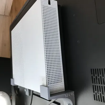 Kẹp Xbox One S/X gắn chuẩn VESA