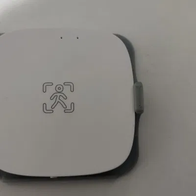 Giá Treo Tường Cảm Biến Chuyển Động Hiện Diện Con Người MmWave