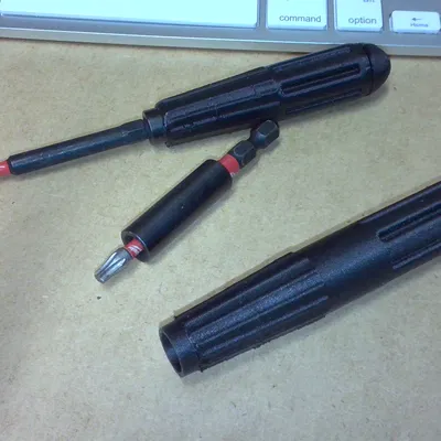 Tua vít dùng với đầu cặp từ tính