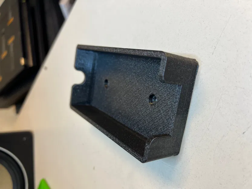 Giá đỡ nguồn Shure PS60E gắn tường - Image 4