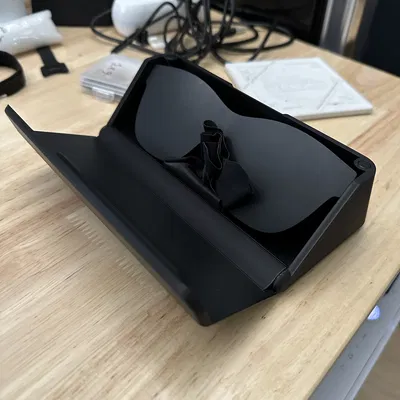 Vỏ nhỏ gọn cho kính xreal ar