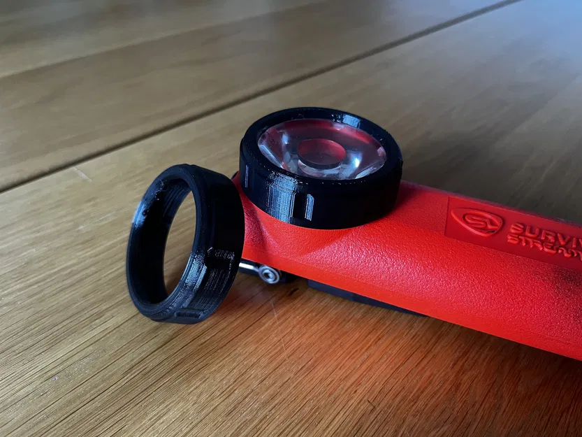 Vành kính thay thế cho đèn pin Streamlight Survivor - Image 1