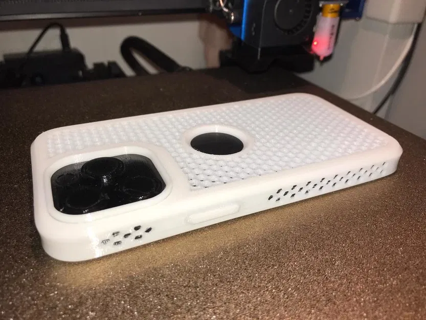 Ốp lưng TPU cho iPhone 13 Pro - Image 2