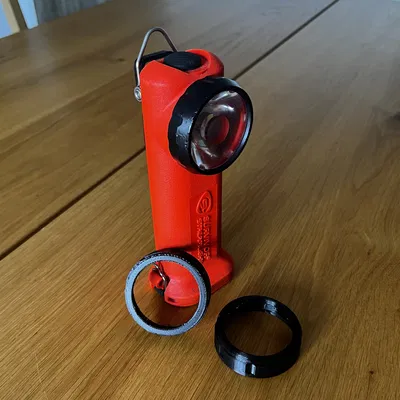 Vành kính thay thế cho đèn pin Streamlight Survivor