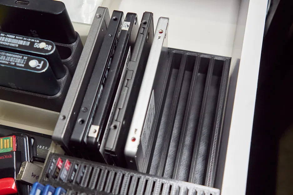 Kệ SSD Dày Đơn Giản - Image 2