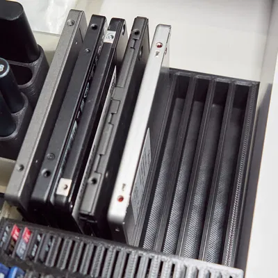 Kệ SSD Dày Đơn Giản