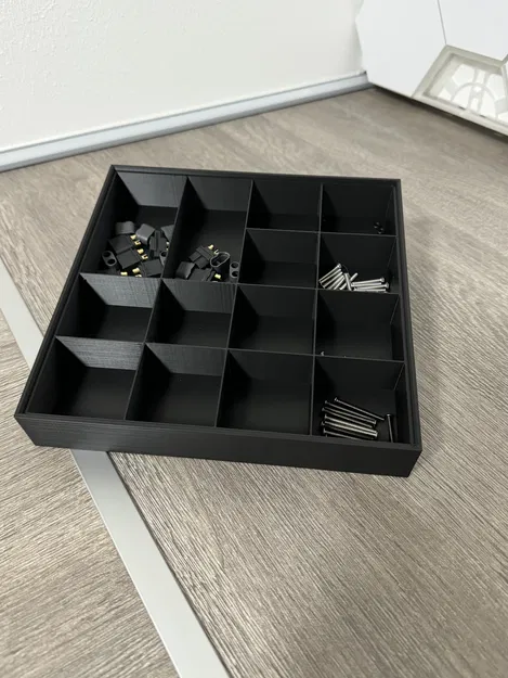 Hộp Đựng Ốc Vít - Image 1