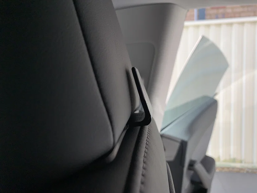 Móc Treo Túi Ghế Sau Xe Tesla Model 3 - Image 7