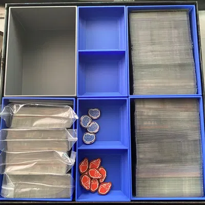 Hộp Đựng Bài Eldritch Horror