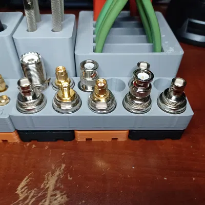 Hộp Đựng Đầu Nối UHF Gridfinity