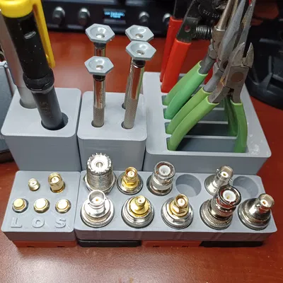 Hộp Đựng Đầu Nối UHF Gridfinity