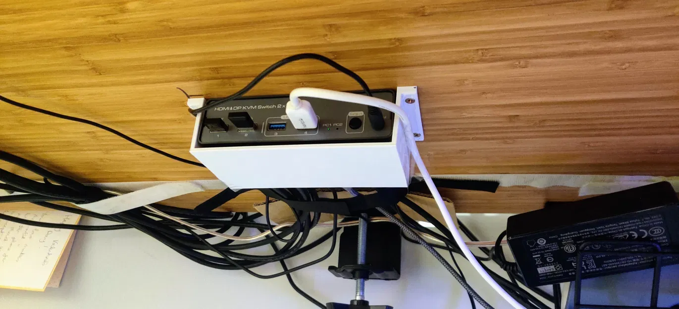 Giá đỡ chuyển đổi KVM - Image 1