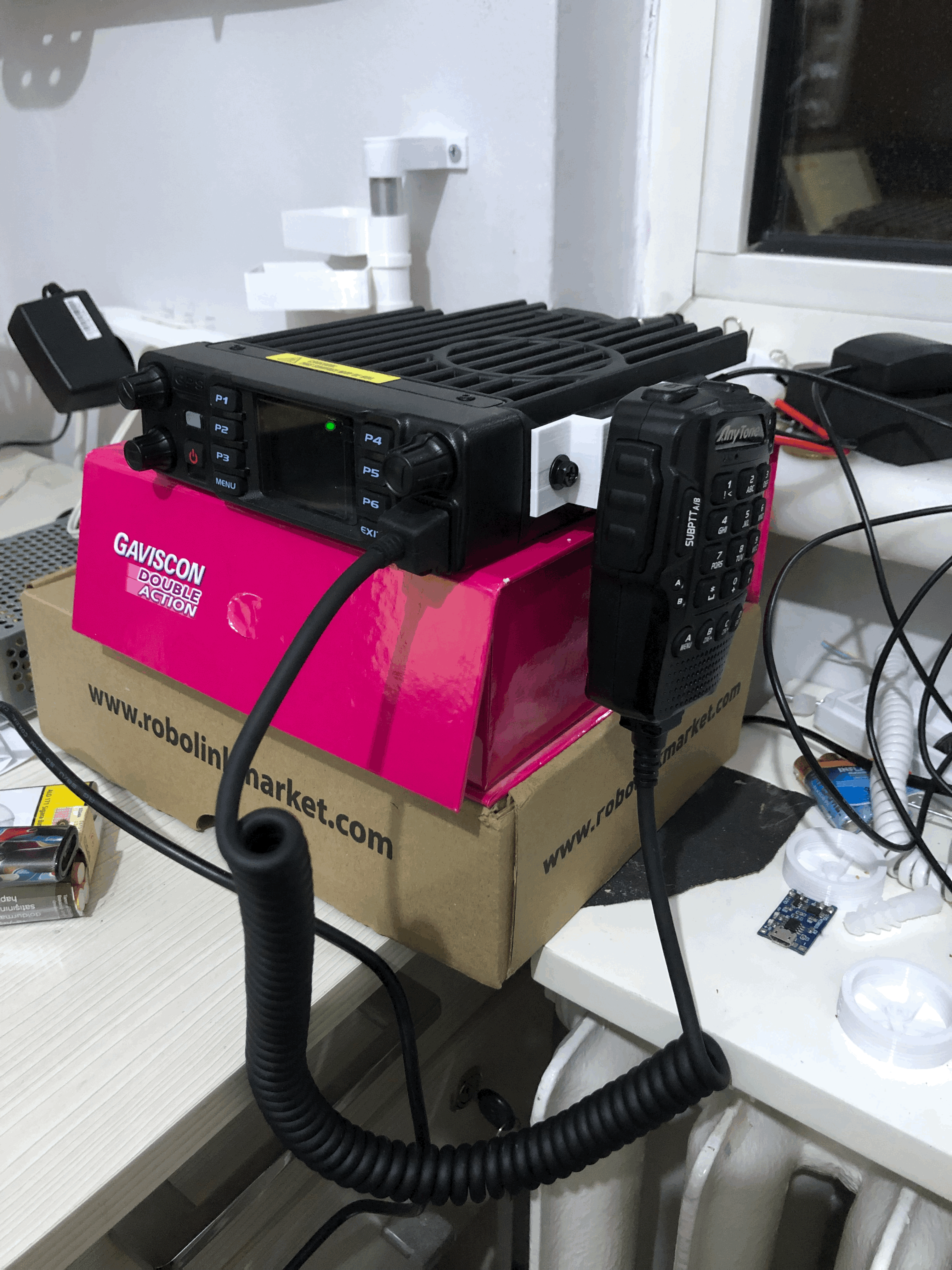 Giá đỡ micro gắn sườn Anytone 578 - Thumbnail 2