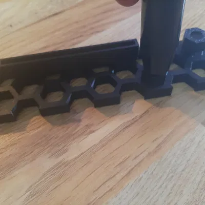 Chân Đế GPU Vít và Đai Ốc