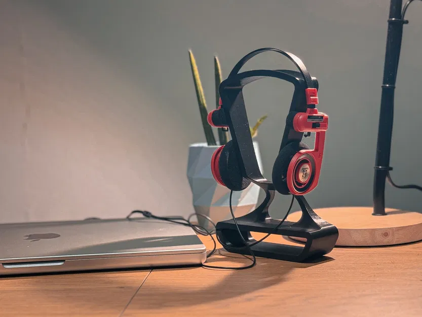 Giá đỡ tai nghe hiện đại (dành cho KOSS PORTA PRO) - Image 1