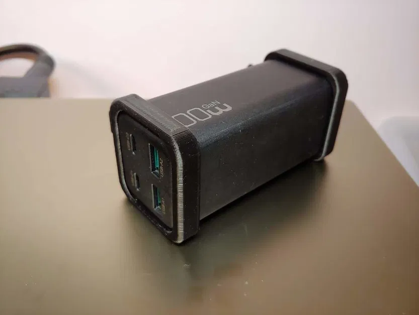 Giá đỡ Ikea Skadis cho củ sạc USB Racoren 100W - Image 1