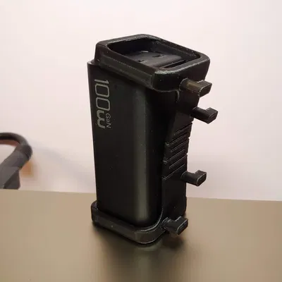 Giá đỡ Ikea Skadis cho củ sạc USB Racoren 100W