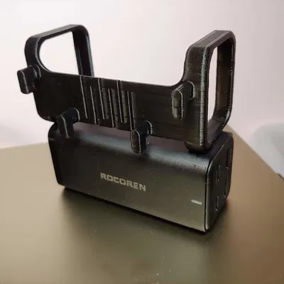 Giá đỡ Ikea Skadis cho củ sạc USB Racoren 100W