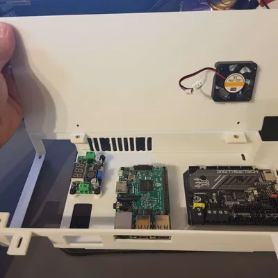 Hộp đựng Kobra Max cho RPI 3B và BTT SKT Mini E3 V3