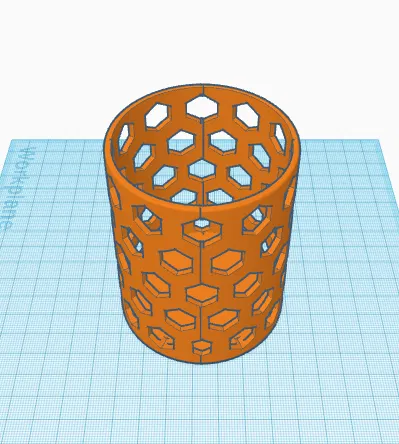 Người giữ bút tổ ong - Image 1