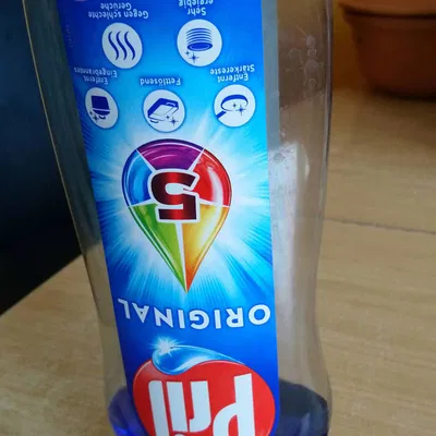 Chân đế úp ngược cho chai nước rửa chén (Pril)