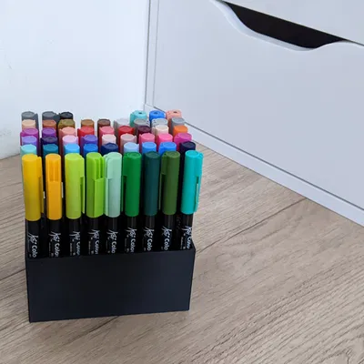 Chỗ Cắm Bút Cho 54 Cây Bút Màu Sakura Koi