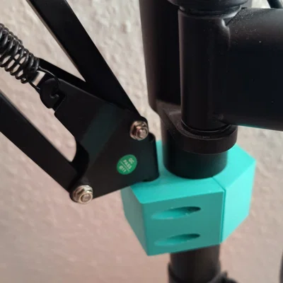Kẹp Tay Mic - Ống 12mm Gắn Cây Màn Hình 35mm